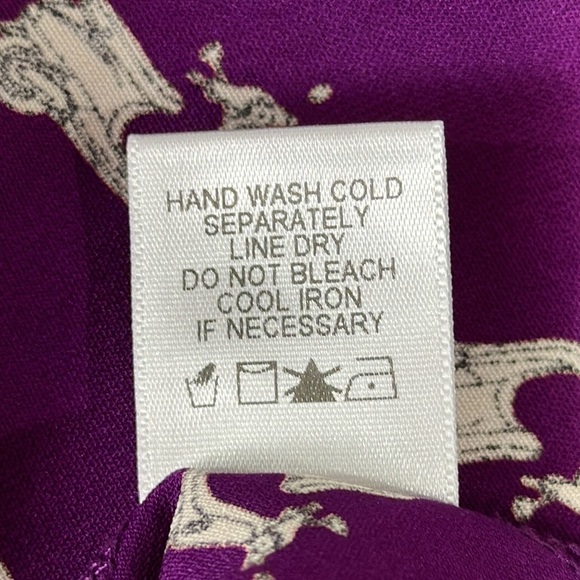 Pleione Womens Size Small Tank Top High Low Hem Vespa Scooter - Picture 8 of 8